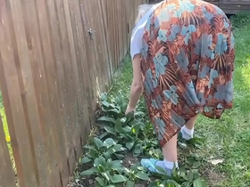 Mature married milf got stuck in the fence, a neighbor helped and fucked her.